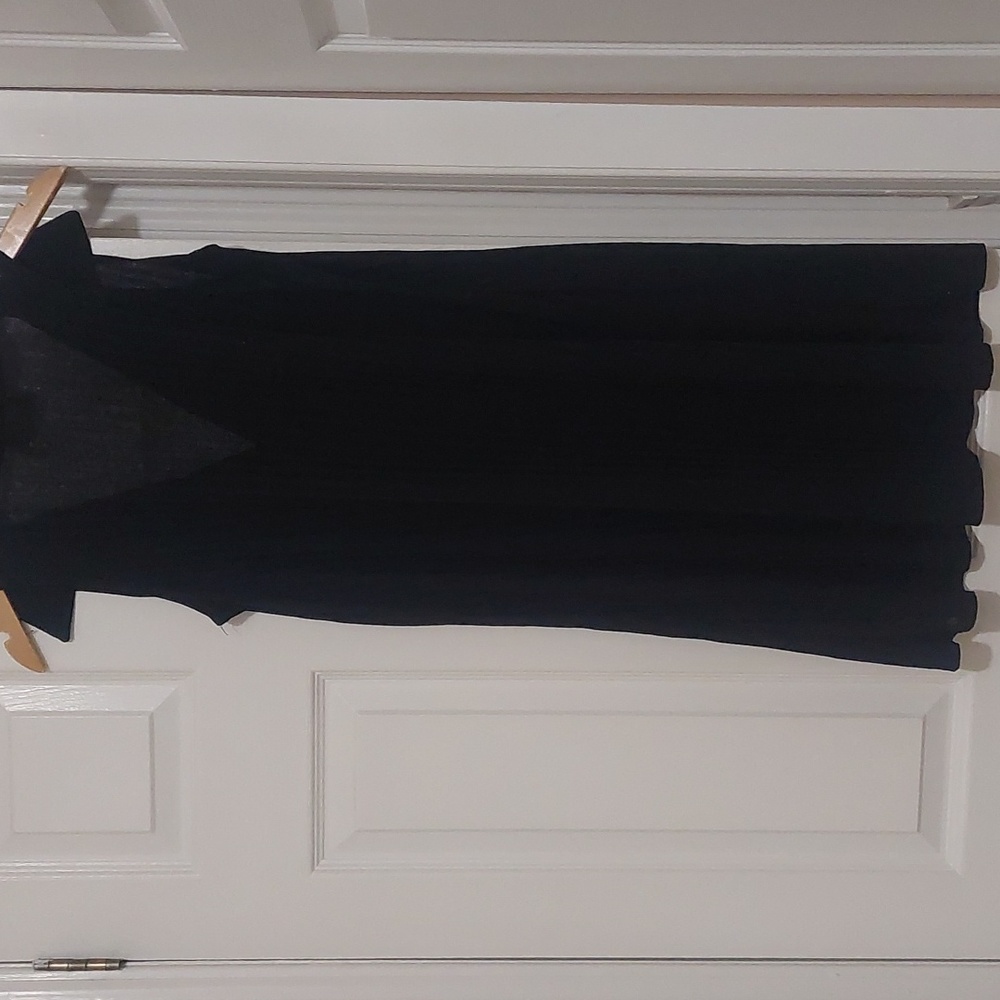 Flowy‎ Tunic - Picture 6 of 7